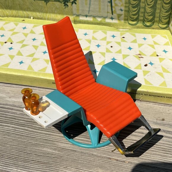 Vintage Penny Brite Doll Beauty Parlor Set Sink Dryer Chair 1963 Topper Toys - Picture 14 of 16